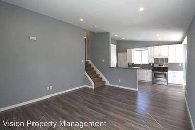 Main picture of 2038 High St