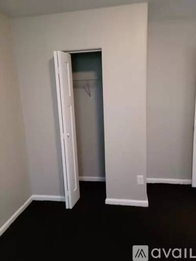 Main picture of 2327 Magazine St