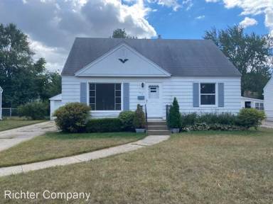 Main picture of 912 Cricklewood St SW