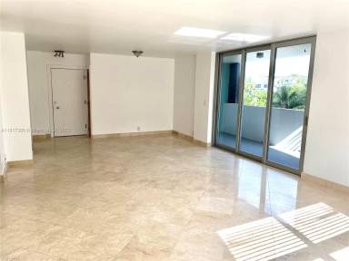 Main picture of Island Terrace Condominium