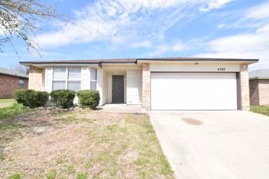 Main picture of 4507 Stallion Dr