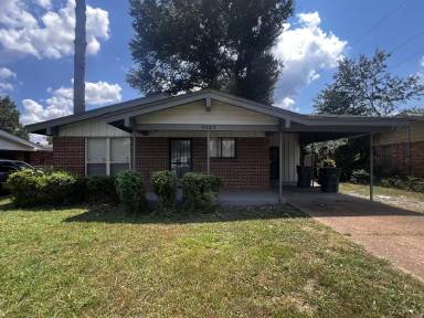 Main picture of 4523 Lawrence Rd