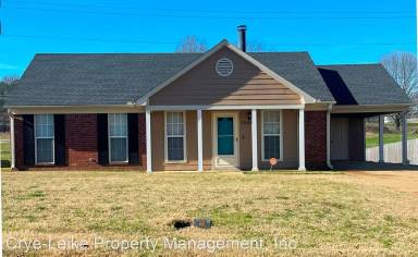 Main picture of 7445 Cliffwood Dr