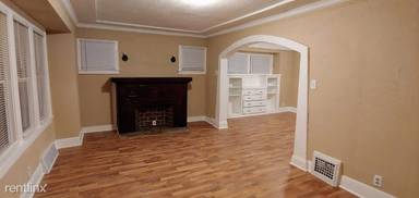 Main picture of 4021 N 24th Pl