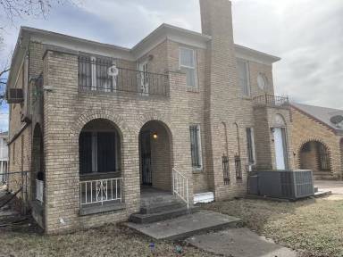 Main picture of 1802 Exchange Ave