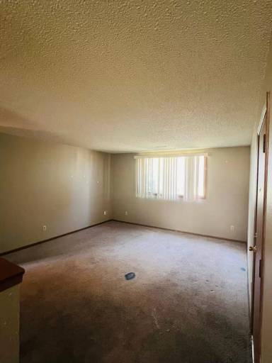 Main picture of 967 Boston Way