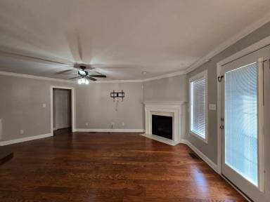 Main picture of 641 Orchard Falls Dr