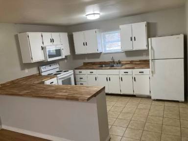 Main picture of 2736 4th Ave