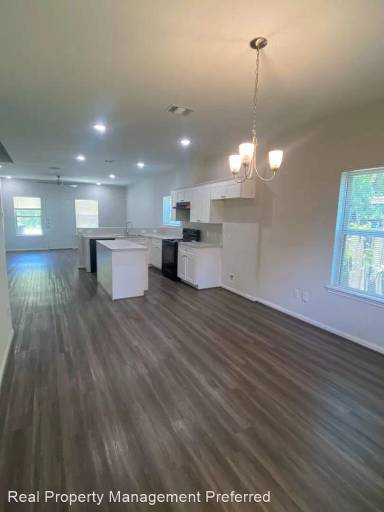 Main picture of 8225 Madera Rd