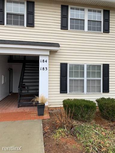Main picture of Riverbend Condominiums
