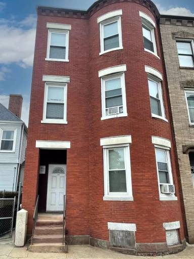 Main picture of 1277 Massachusetts Ave
