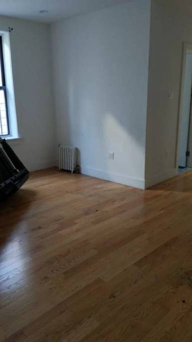 Main picture of 2605 Marion Ave