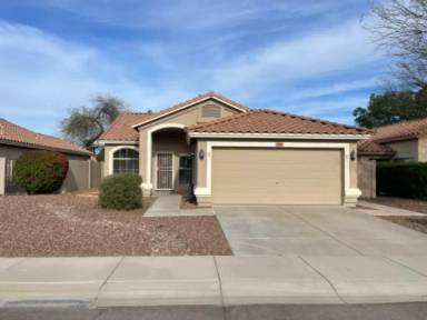 Main picture of 2411 S Comanche Dr