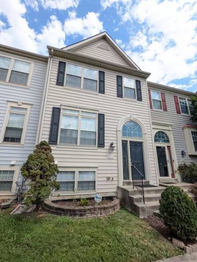 Main picture of 1502 S Rambling Way