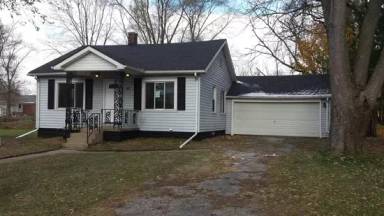 Main picture of 326 E 56th Ave