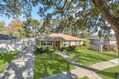 Main picture of 1339 Riviera Ave