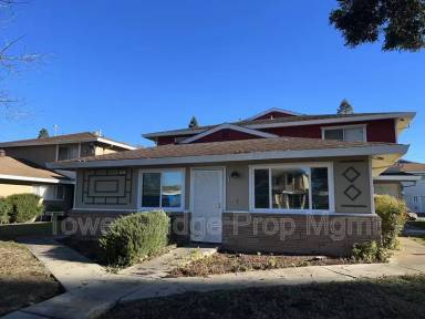 Main picture of 81 La Fresa Ct