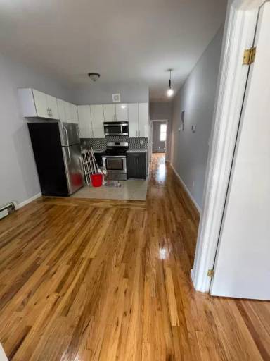 Main picture of 273 Hull St