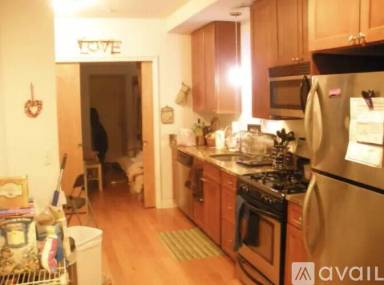 Main picture of 64 Louis Prang St