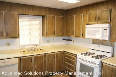 Main picture of 16885 McLeod Rd