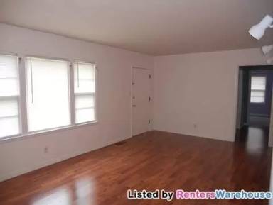 Main picture of 2818 Barclay Dr