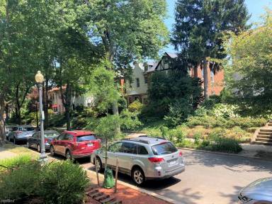 Main picture of 2932 28th St NW
