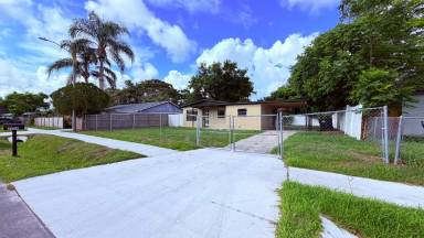 Main picture of 2708 Geoffrey Dr