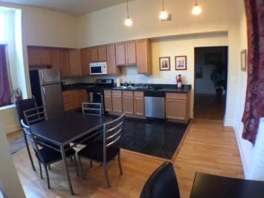 Main picture of 1153-55 W Dickens Chicago Il