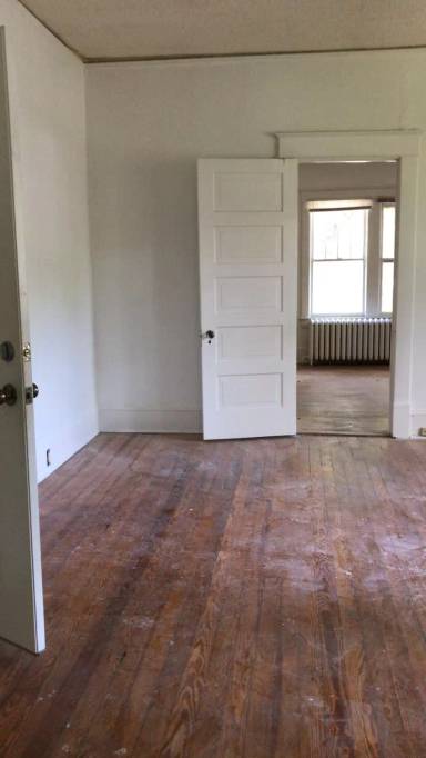 Main picture of 819 Hill St