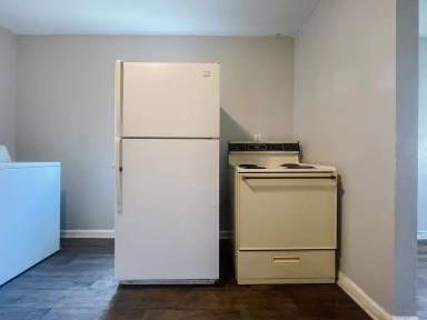 Main picture of 2918 S Mulberry St