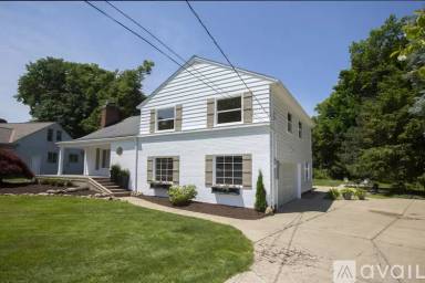 Main picture of 1018 Whittlesay Ln