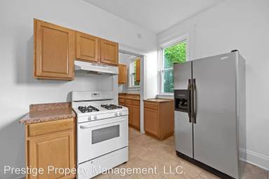 Main picture of 2326 Stratford Ave