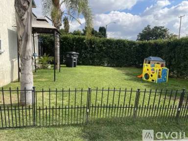 Main picture of 4953 E 59th Pl