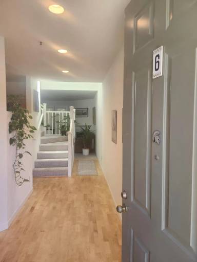 Main picture of 1575 S Novato Blvd