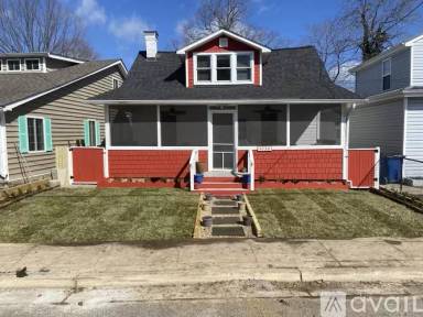 Main picture of 4036 1st St