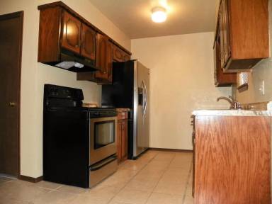 Main picture of 1209 Whispering Glen St