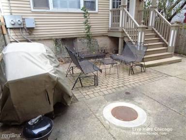 Main picture of 1142 W Wellington Ave