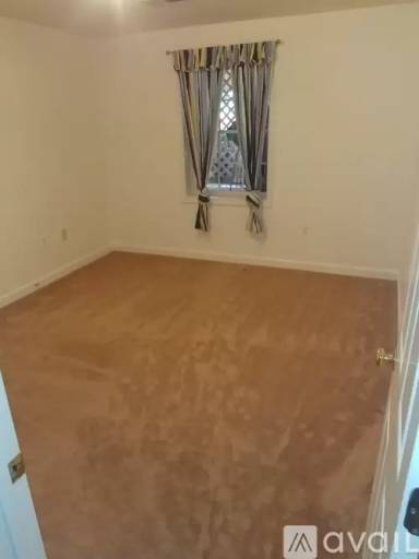 Main picture of 1804 N Veitch St