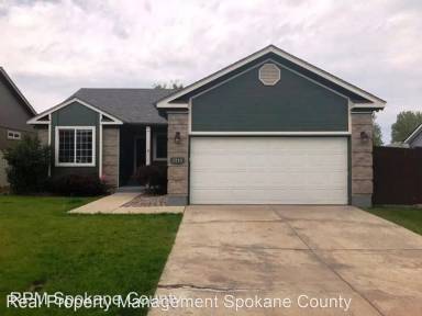 Main picture of 1211 N Fairway Rd