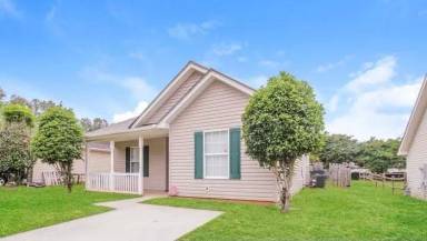Main picture of 615 Dale Ave