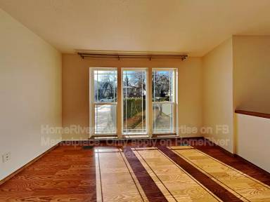 Main picture of 1811 E 8th Ave