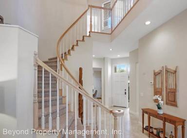 Main picture of 9785 Keeneland Row