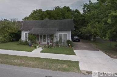 Main picture of 368 E Pine St