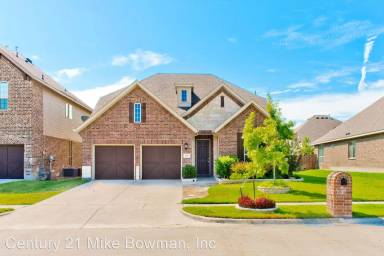 Main picture of 4606 Plumeria Dr