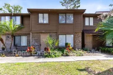 Main picture of 4905 Silver Oaks Village