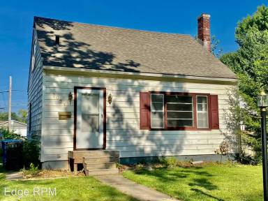 Main picture of 1024 Dundee Ave