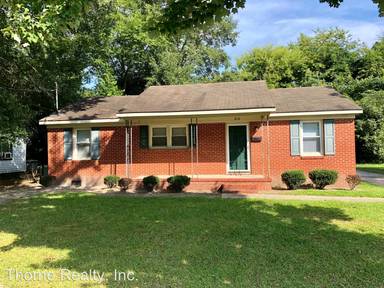 Main picture of 810 Martin Luther King Jr Dr