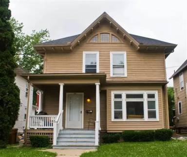 Main picture of 1016 E University Ave