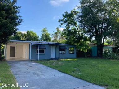 Main picture of 4215 Lake Lawne Ave