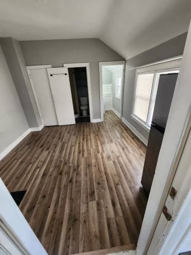 Main picture of 913 Eureka St